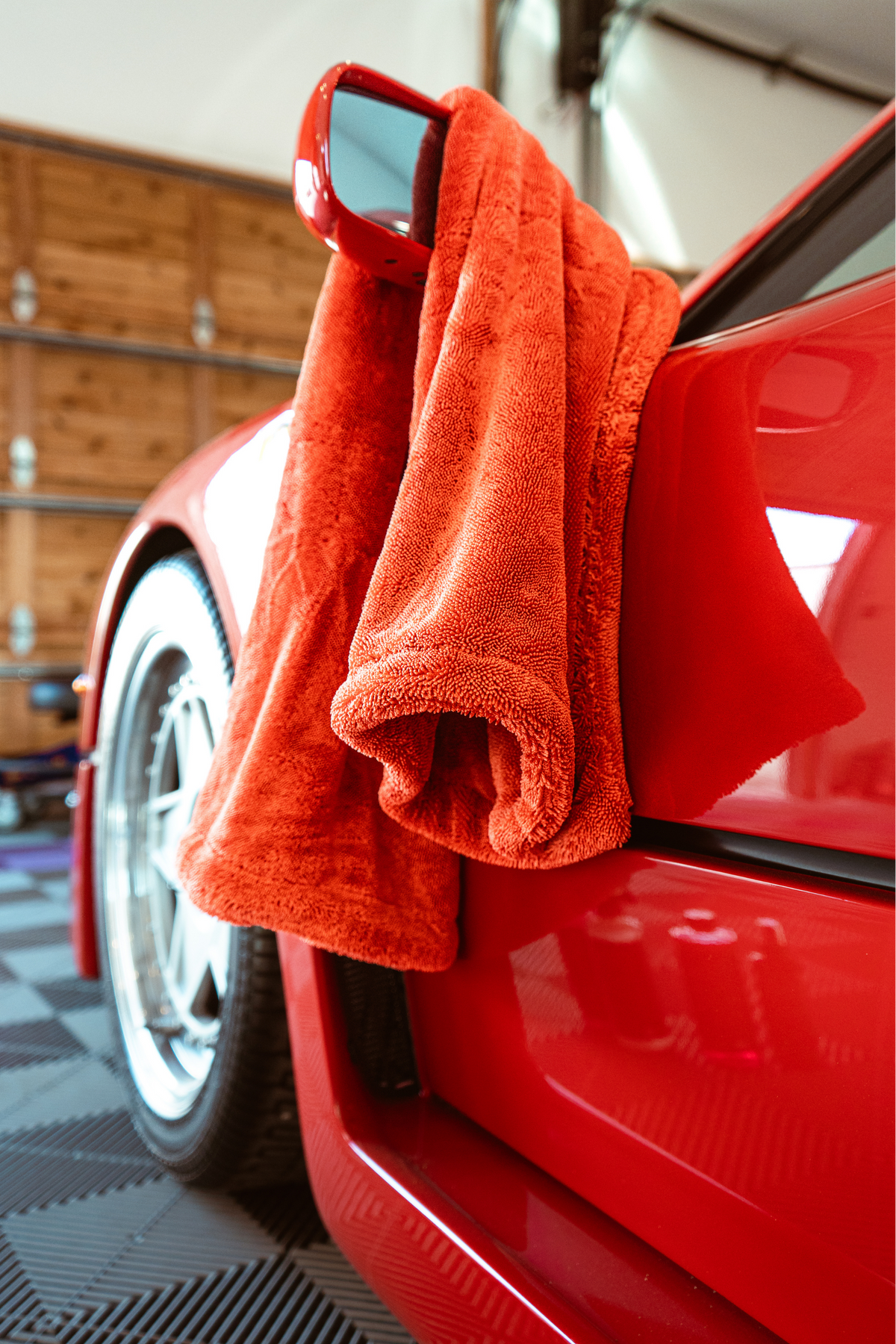 BLACKLINE® Twisted-Loop Drying Towel | 1300 GSM